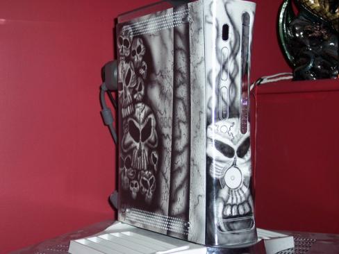  the whole mod is covered with black and white skulls and nothing else!
