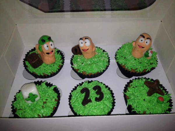 Worms Cupcakes